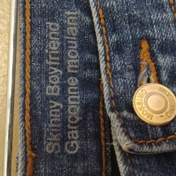 Mossimo Jeans - Picture 3 of 6